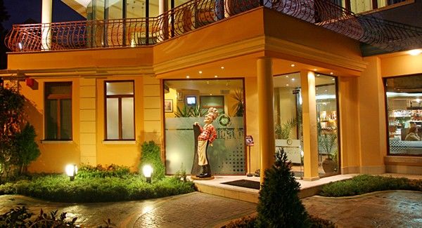 Uniqato Hotel Stara Zagora Exterior photo